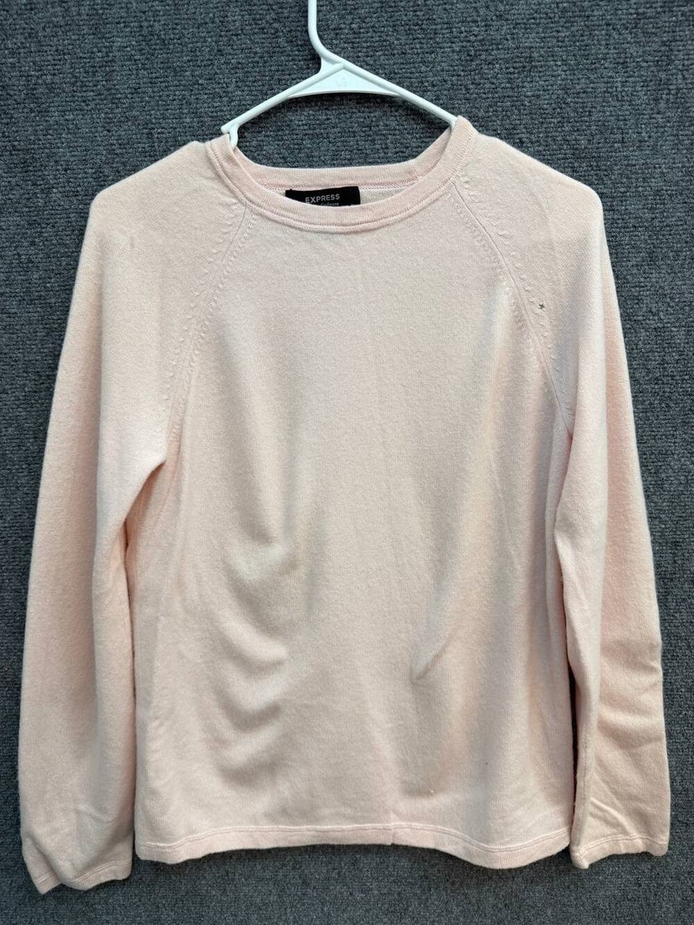 Express 100% Cashmere Sweater Women's Size S Pink Crew Neck 24" Length